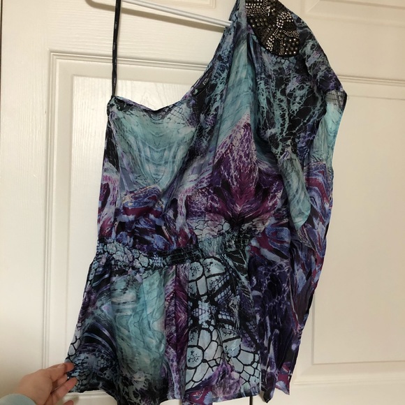 Silk shirt off the shoulder - Picture 3 of 7